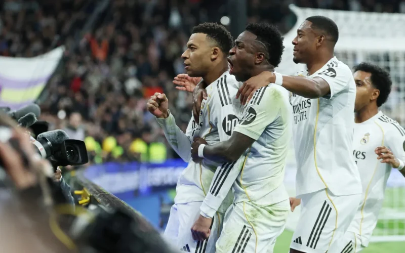 كيليان مبابي يتوج بالأفضل.. نجم ريال مدريد يحصد جائزة لاعب الشهر قبل موقعة فالنسيا